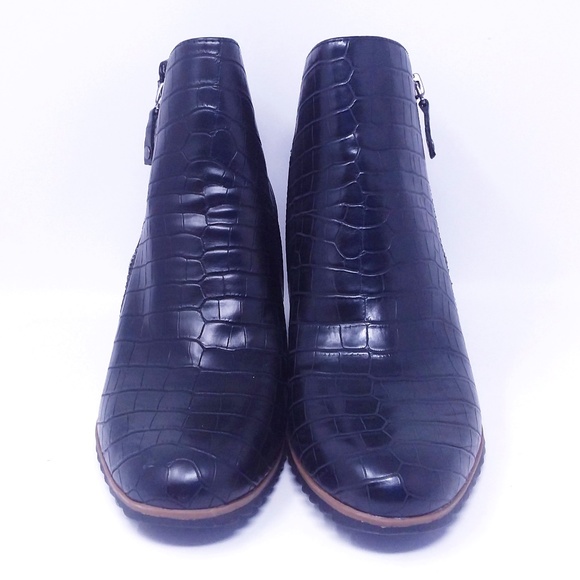 Naturalizer Women's Haley Black Croco Ankle Boot 10 - Picture 3 of 15